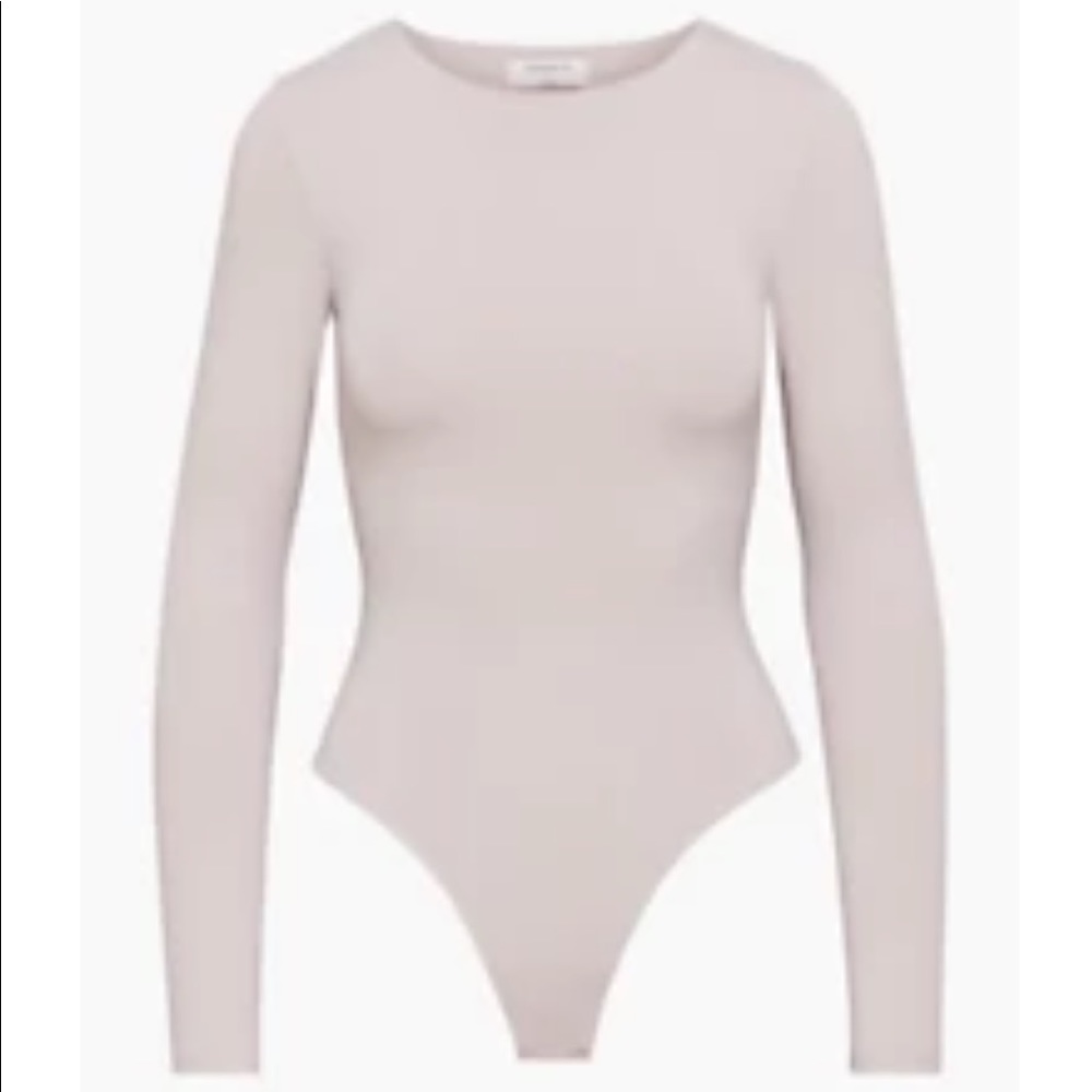 Aritzia Babaton Contour Crew Longsleeve Bodysuit